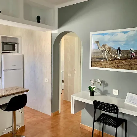 Relax Tinosa Apartament *